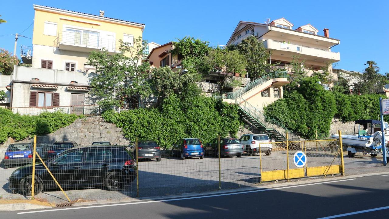 Apartments Komel II Abbazia Esterno foto