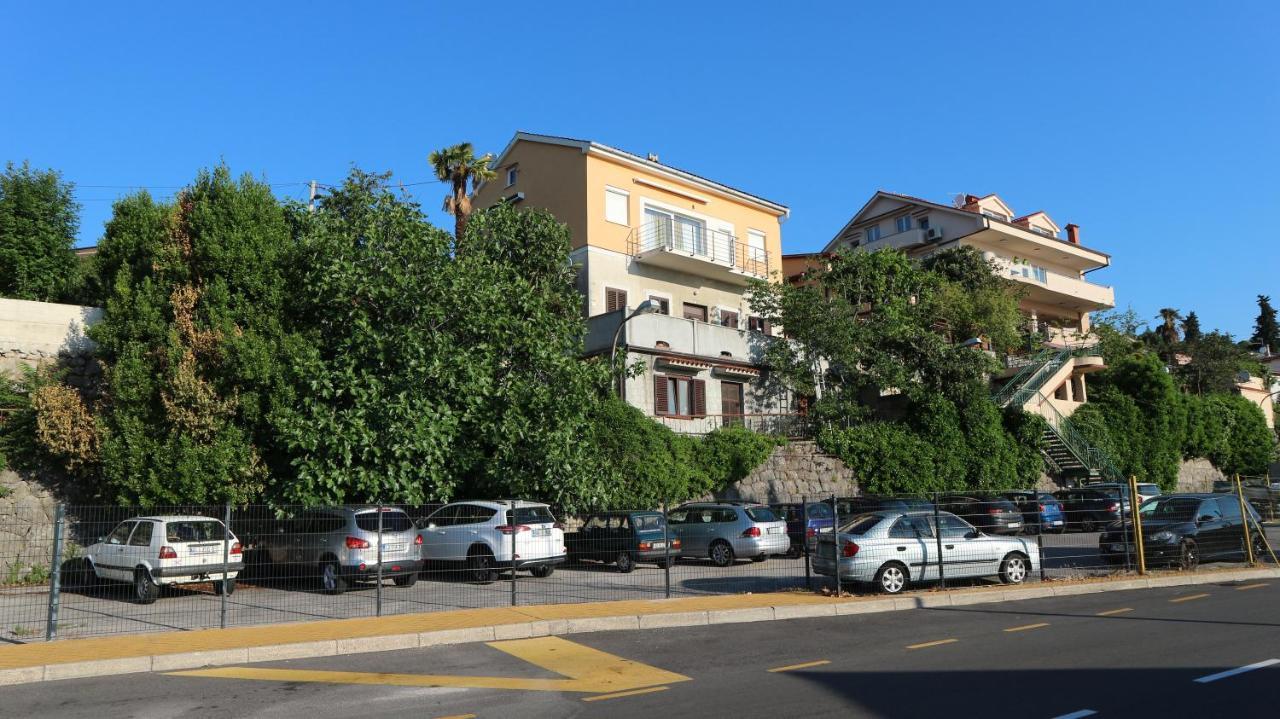Apartments Komel II Abbazia Esterno foto